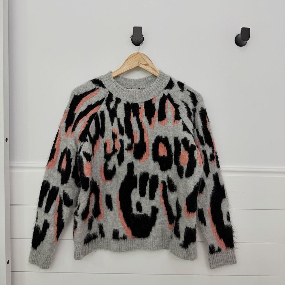Anthropologie Gisella Cheetah Pullover Sweater Size XS